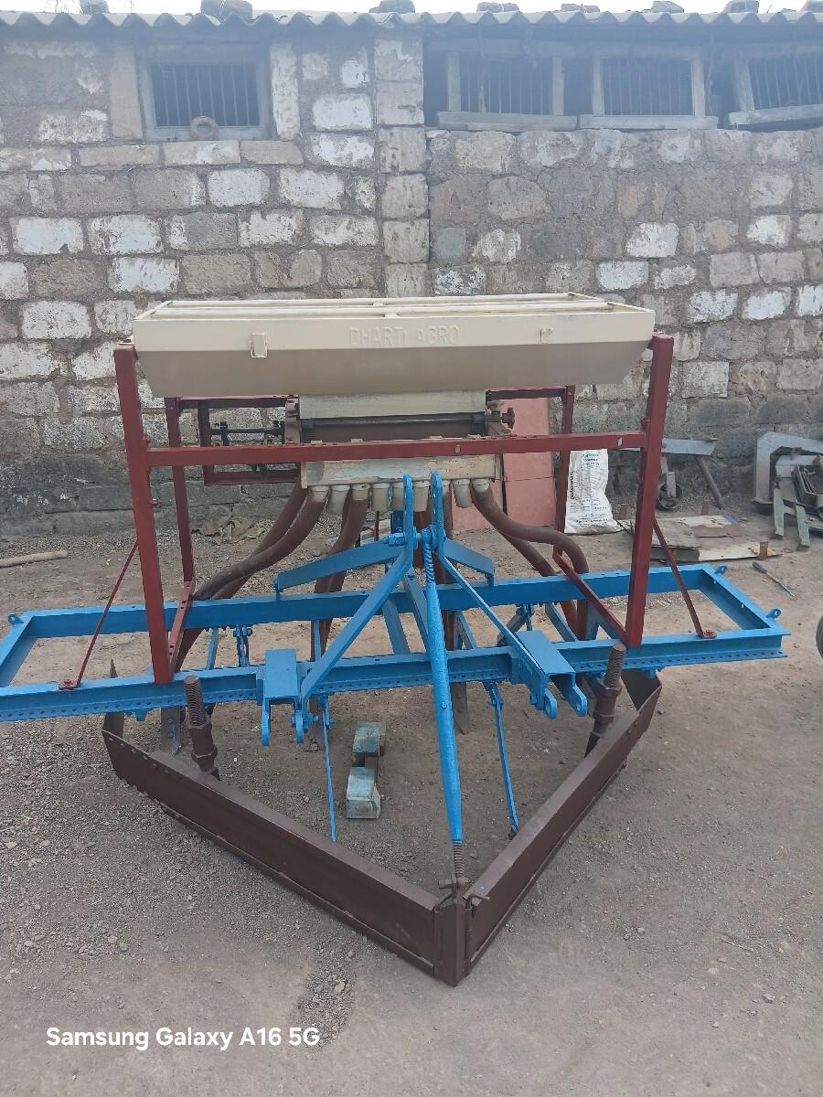 મોટા ટ્રેક્ટર ની ઓરણી વેચવાની છે