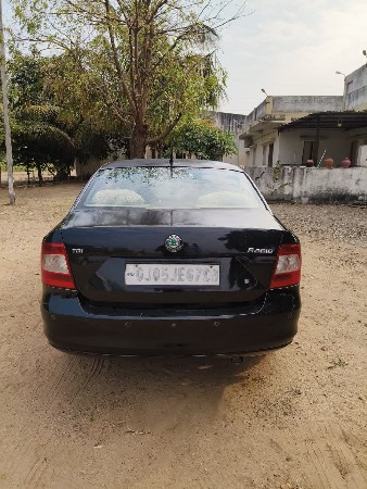 थंबनेल 2