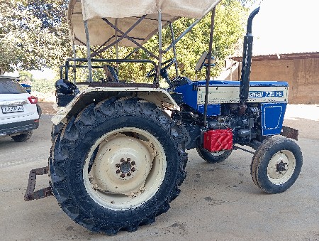 swaraj 735 FE 2015 model