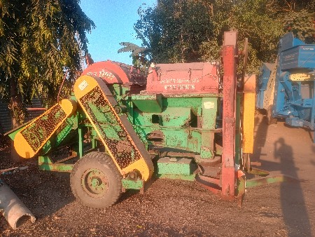 જંગીર થ્રેશર વેચવાનું છે