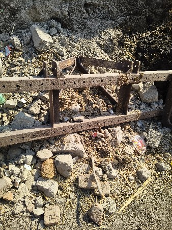 थंबनेल 2