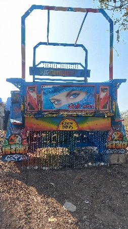 थंबनेल 2