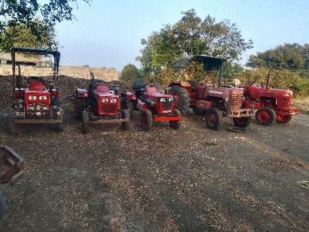 મહેન્દ્ર 275 475 અને યુવરાજ 215