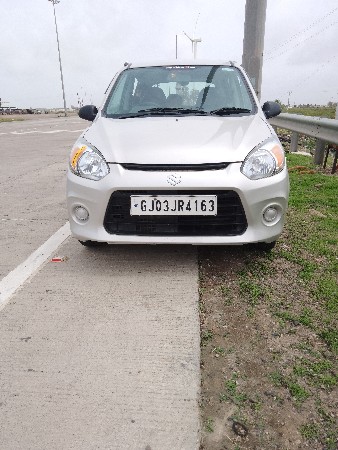 અલ્ટો 800 વેચવા ની છે