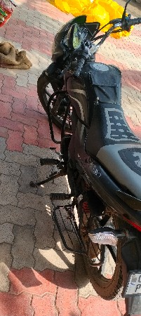 ટુ વ્હીલર વેચવાનું