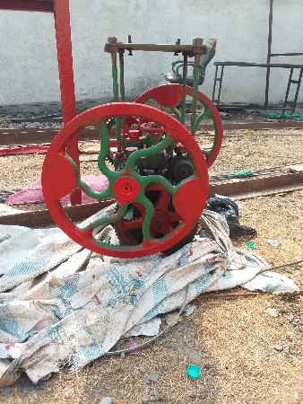 थंबनेल 2