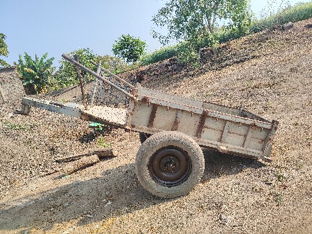 બળદ ગાડુ ઉલાળીયો વેચવાનું છે