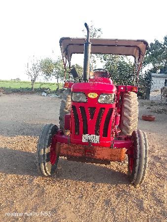 Mahindra 275