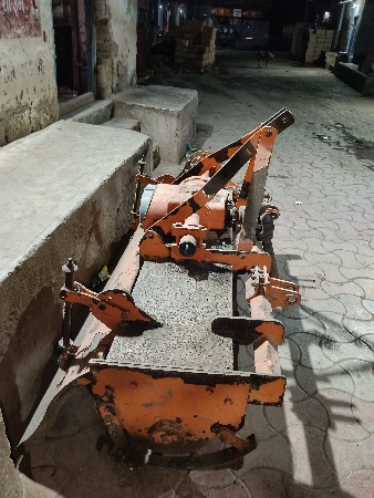 રોટાવેટર વેચવાનું છે..