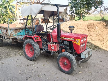 મહિન્દ્રા યુવરાજ મોડેલ 2012