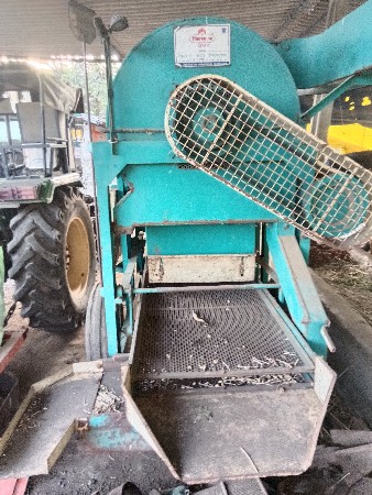 કિસાન થ્રેસર વેચવાનું છે