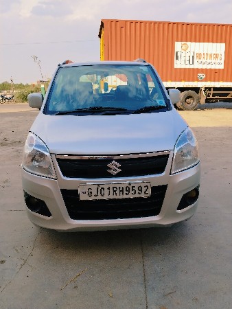 WagonR VXI 
2015 1 wonar