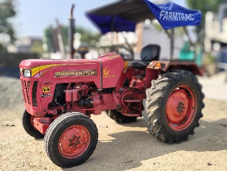 Mahendra 275 DI