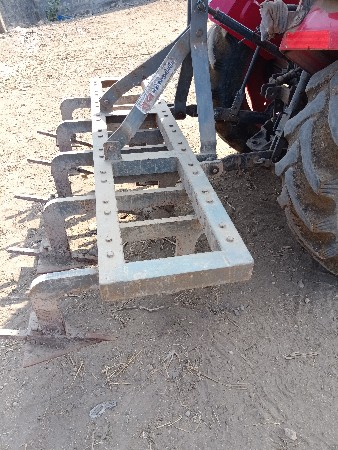 દાતીવેસવાનીસે