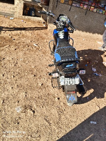 ગાડી વેચવાની છે ગાડી ઓકે બધું