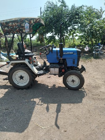 levanu Messy 245 and 380