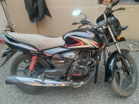 ટુ વ્હીલ વેચવાનું Shine 125