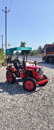 યુવરાજ ટ્રેકટર આખો સેટ