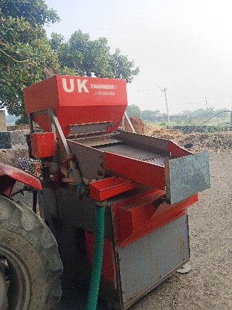 માંડવી સાફ કરવાનું મશીન