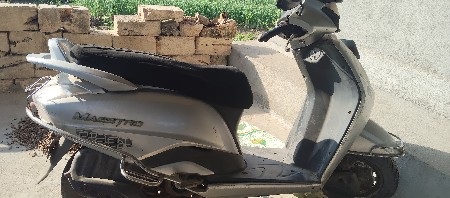 આ ગાડી વેચવાની છે