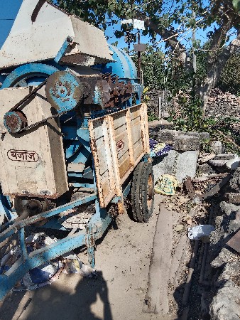 બજાજ થેસર