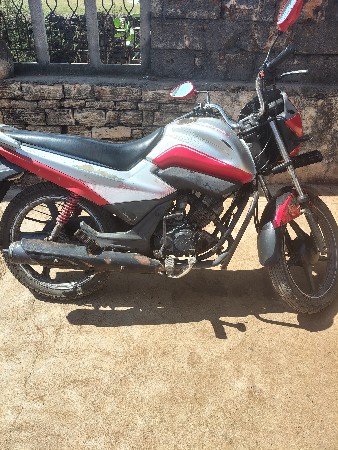 ટુ વ્હીલર વેચવાનું છે