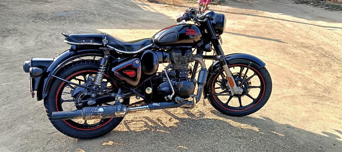 વેચવાનું છે.