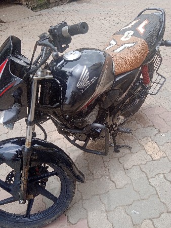 Honda Shine 2013 model disc brake