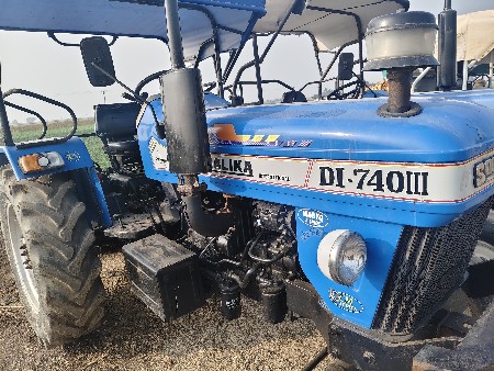 સોનાલીકા 740