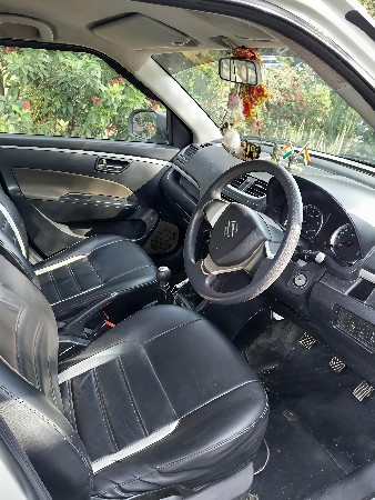 સ્વિફ્ટ કાર વેચવાની છે .