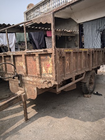 ટોલી વેચવાની છે