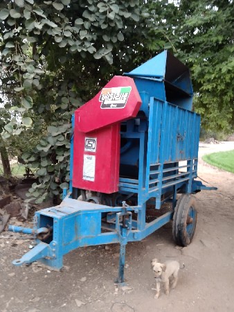 ખોડીયાર નું થ્રેસર વેચવાનું છે