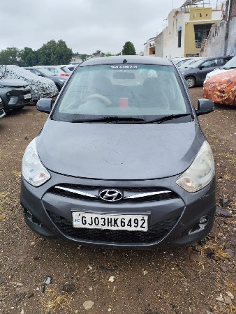 I 10 Sportz Car Vechvani chhe