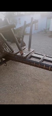 ઢાઢા ગાડી વેસવાનિ છે