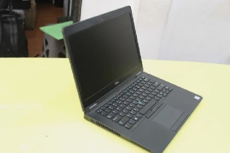 laptop dall latitude e5470