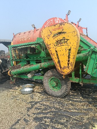 ફુકણી વેચવાની છે