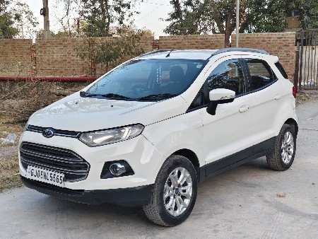 Ecosport titanium plus top model