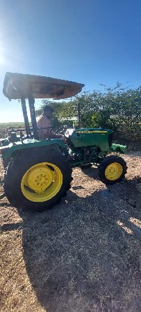 john deere 5045 d   4x4 wd