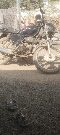 ફેમ  ભાંગી ગયેલી છે 207 મોડલ છે