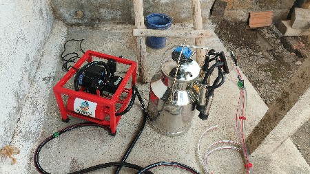 ગાય ભેંસ દોવાનું મશીન