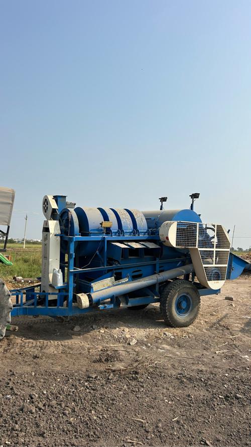 નેશનલ કંપનીનું થ્રેશર વેચવાનું છે