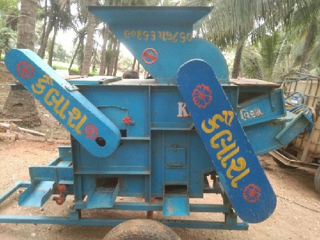 ઘઉં સાફ સાફ કરવાની ચકી વેચવાની છે