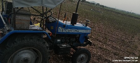 ટ્રેકટર વેચવાનું છે