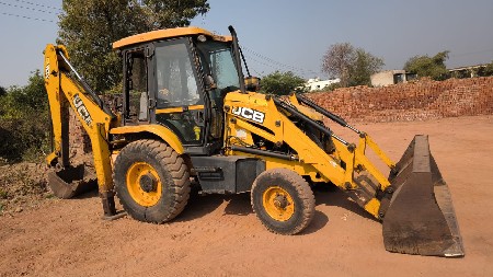 જેસીબી વેચવાનું છે