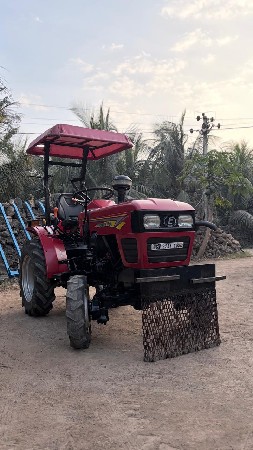 મીની ટ્રેક્ટર વેચવાનું છે