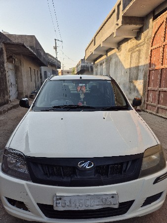 કાર વેચવાની  છે