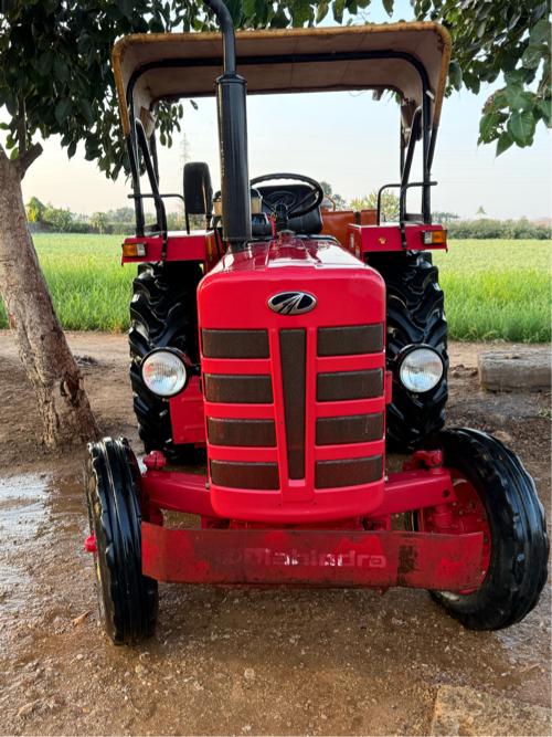 Mahendra 275 xp plus