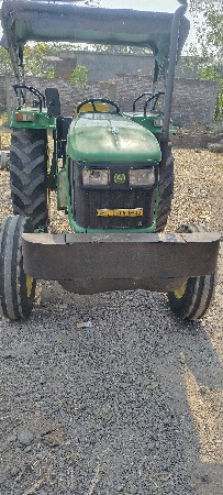 ટેકટર વેચવાનું છે