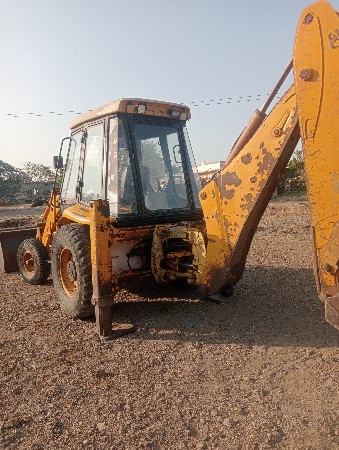 jcb macin