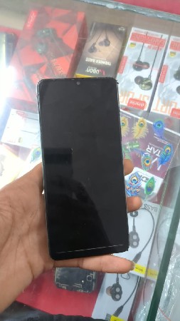 મોબાઈલ વેચવાનો છે